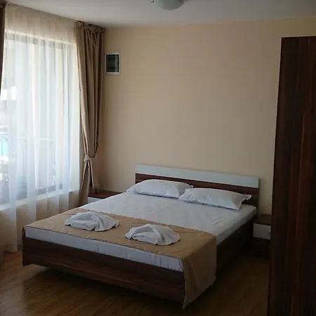 Apartahotel Aria Complex 3*