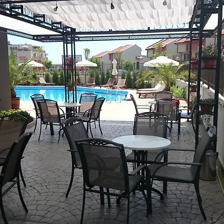 咏叹调综合公寓式酒店 圣弗拉斯